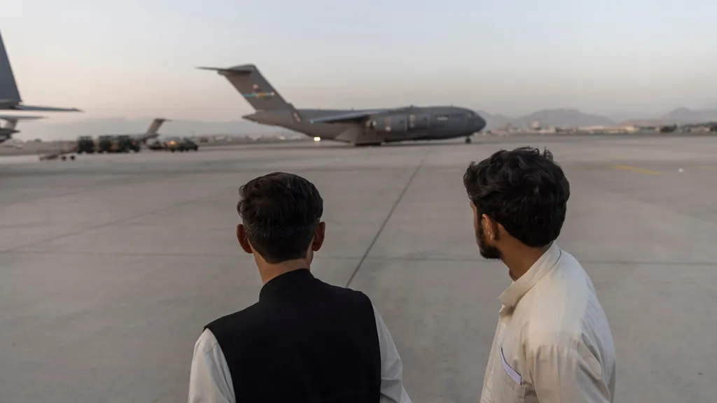 Republicans Who Backed Afghan Visas Are Mum as Trump Halts Them