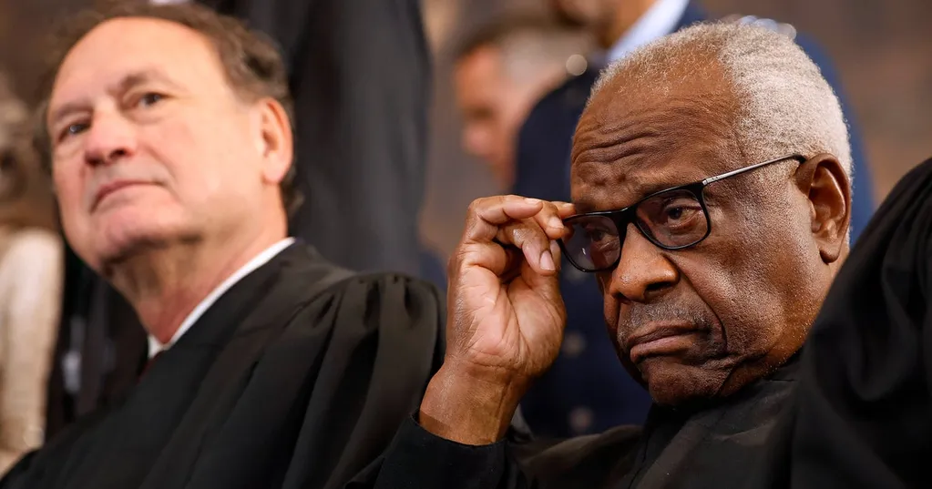 Samuel Alito and Clarence Thomas Have No Plans To Retire Before Midterms: Reports