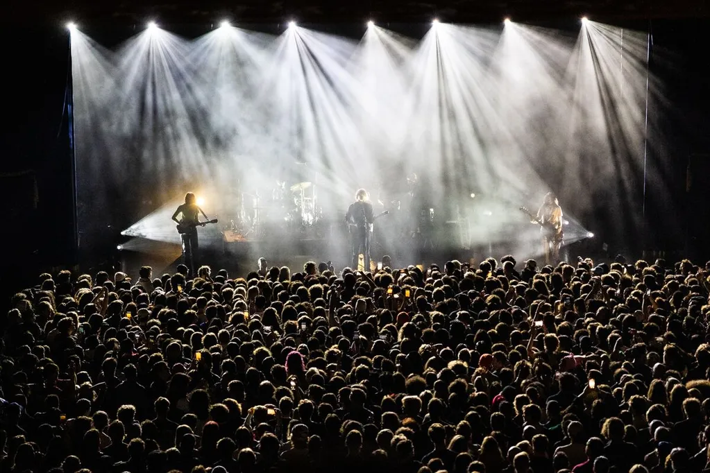 Why Musicians Are Manufacturing Sold-Out Shows