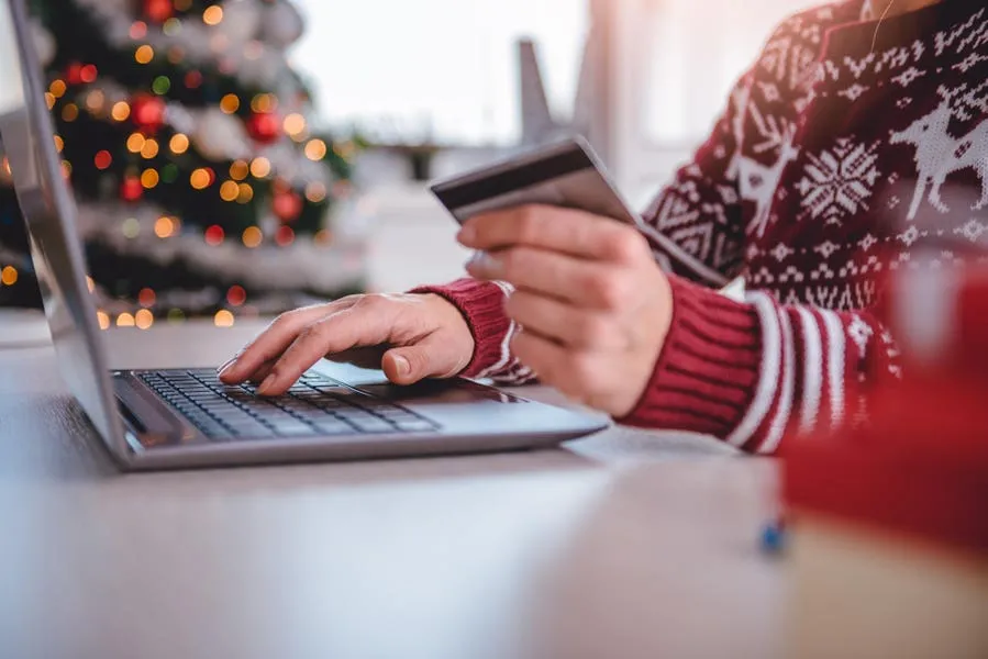 How Retailers Can Use AI To Compete -- and Win -- This Holiday Season