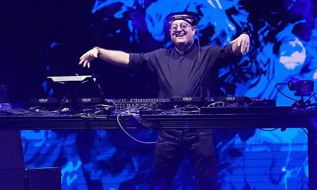 Padre Guilherme hosts rave in Argentina's capital honoring late...