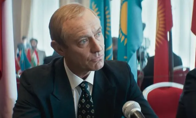 Jude Law's 'thrilling in the story of Putin's monstrous rise to power'