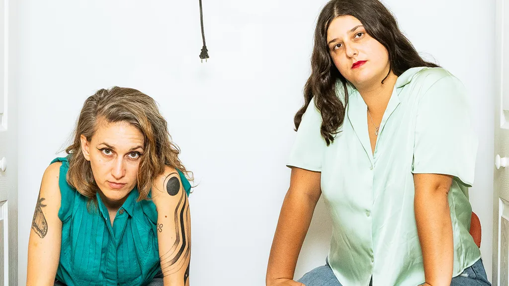 Lily Glick Finnegan and gabby fluke-mogul improvise the intimacies of survival - Chicago Reader