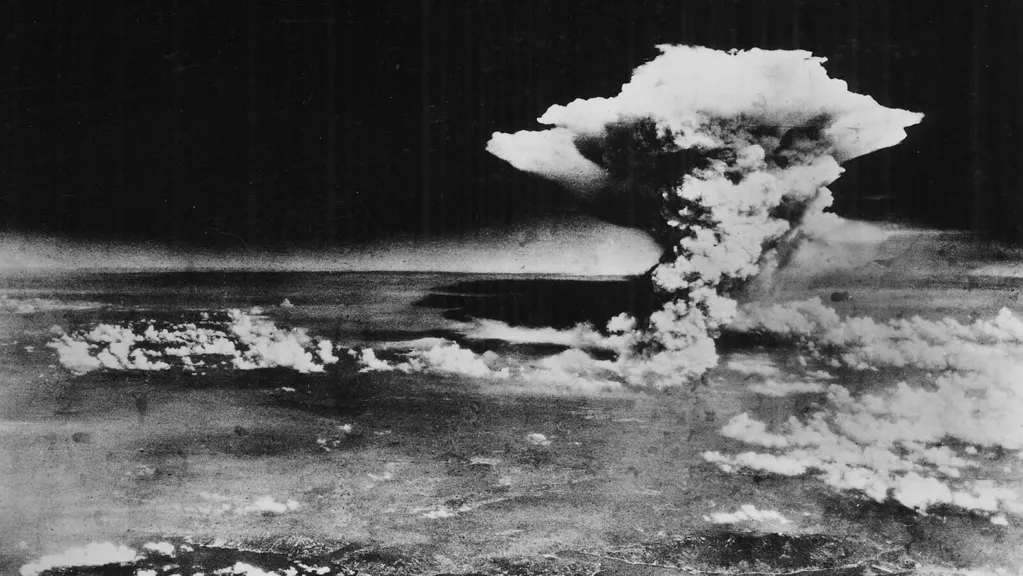 Photos: What Atomic Bombs Did to Hiroshima and Nagasaki