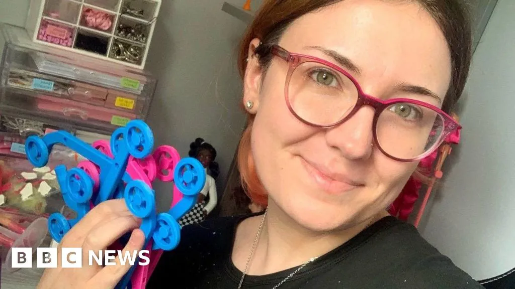Disabled doll accessory maker wants 