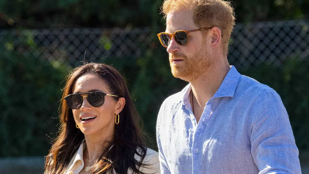 Harry goes on 'pseudo royal' tour but Palace quiet on a visit to King