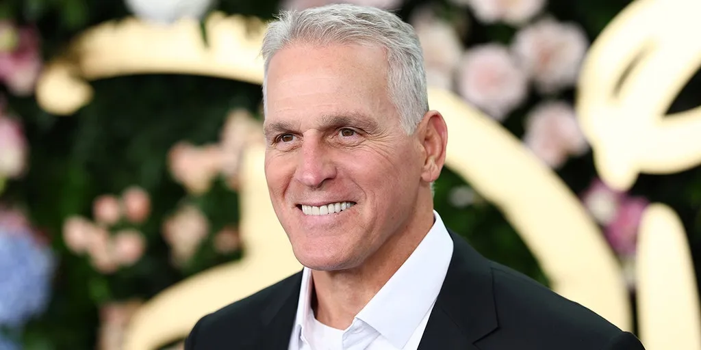 'Golden Bachelor' Mel Owens flip-flops on dating preference, now says there's 'no age to love'