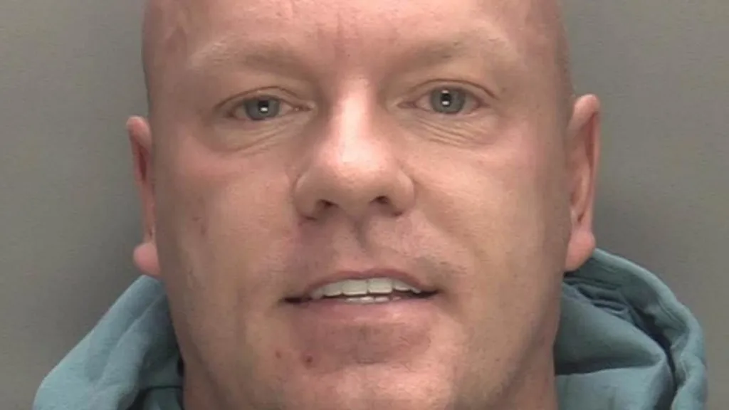 Cash machine raiders who boasted police had no evidence are jailed