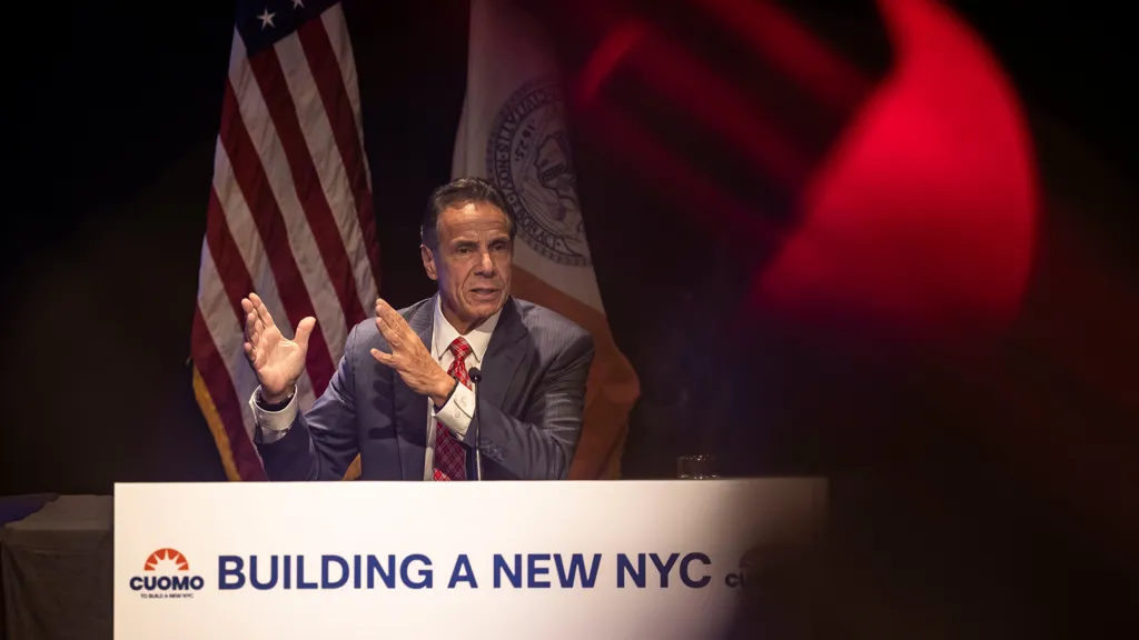 Cuomo Meets With Business Leaders as He Seeks to Undermine Adams