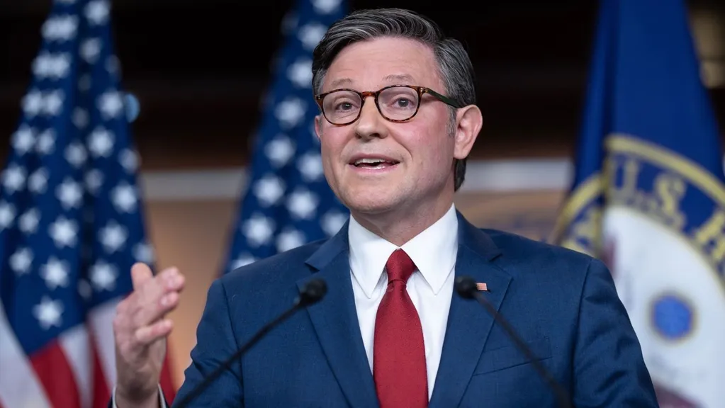 US waits on House to return to get government back open after Senate approval