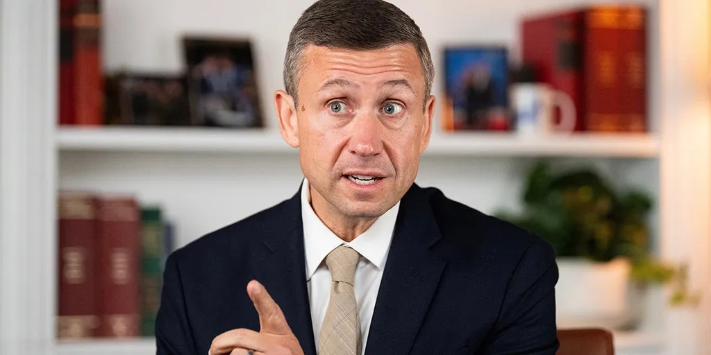 'Worthless piece of crap': GOP blasts DNC chief for equating Trump's America with Iran's repressive regime