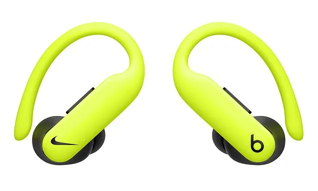 Beats and Nike join forces on the ULTIMATE fitness earphones