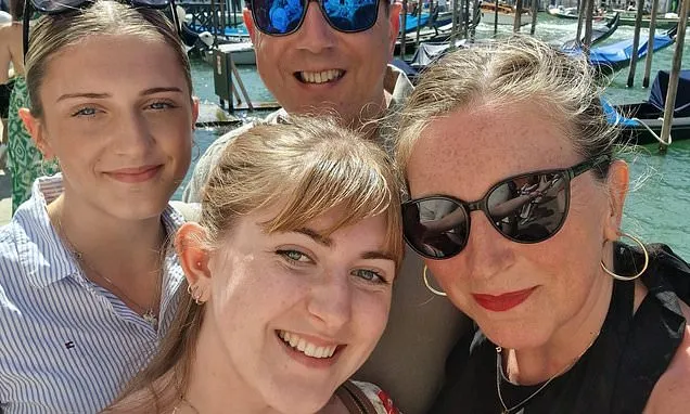 Family of teenager who died after meningitis outbreak call for...