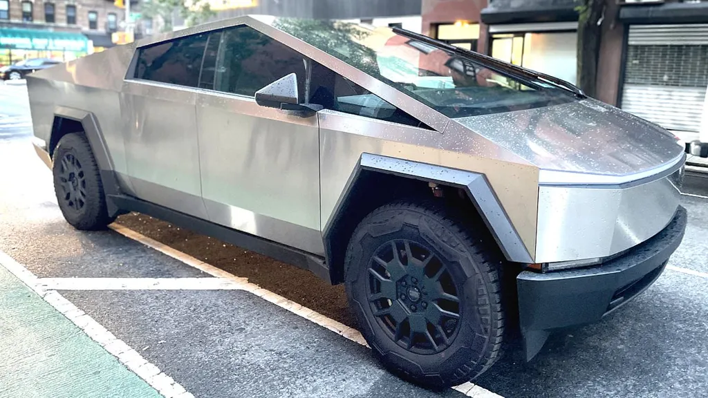Report reveals multiple dangerous Tesla Cybertruck malfunctions