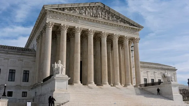 Supreme Court turns away RNC challenge to Pennsylvania ballot ruling