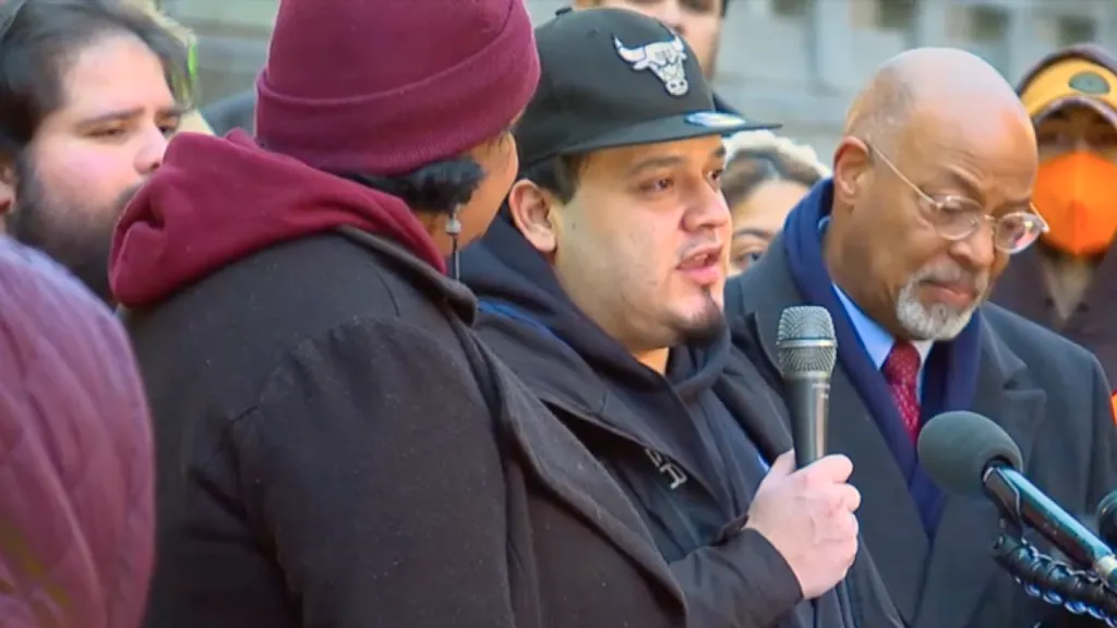 Maryland judge extends order barring ICE from rearresting Kilmar Abrego-Garcia