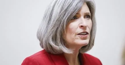 Iowa U.S. Sen. Joni Ernst has large financial advantage if she opts to run for reelection