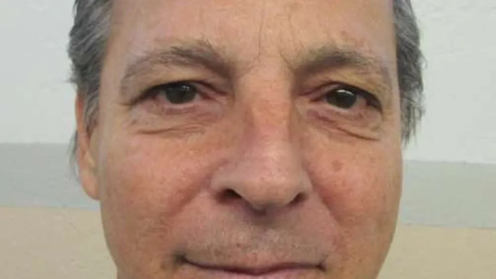 Death row inmate Gregory Hunt is executed by nitrogen oxide