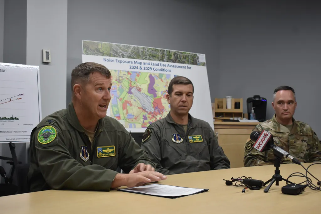 Community patience wears thin as Vermont Air National Guard, BTV officials present new F-35 sound mitigation plans - VTDigger