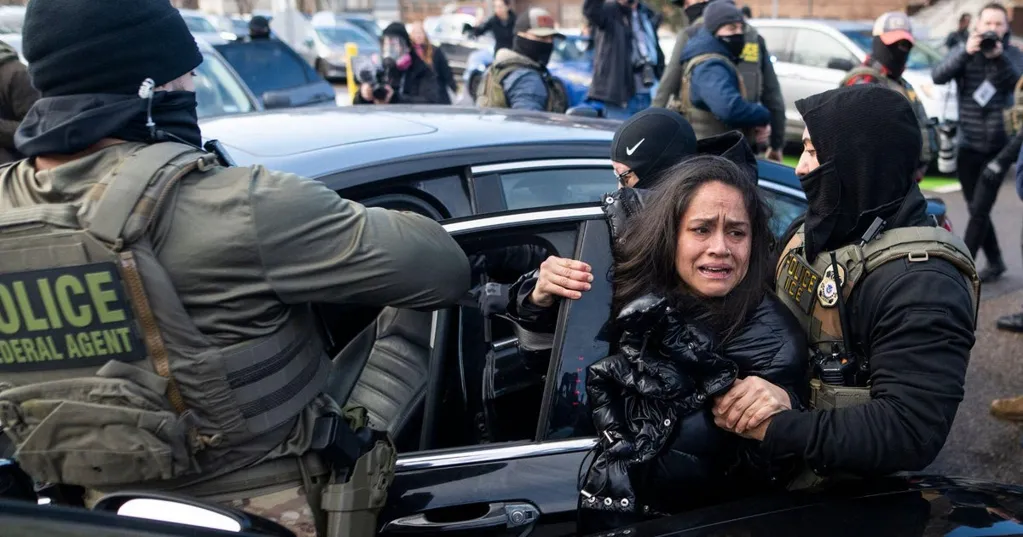 Minneapolis police chief says video of ICE arrest 