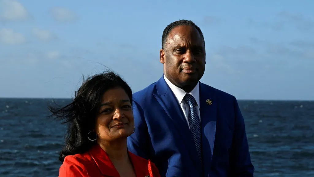 Democrats try to blunt Trump in Cuba -- before it's too late