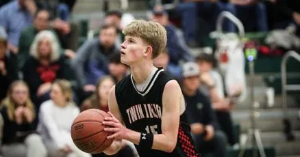 Wildcats stifle MSJ on the road, move on to D4 semifinals