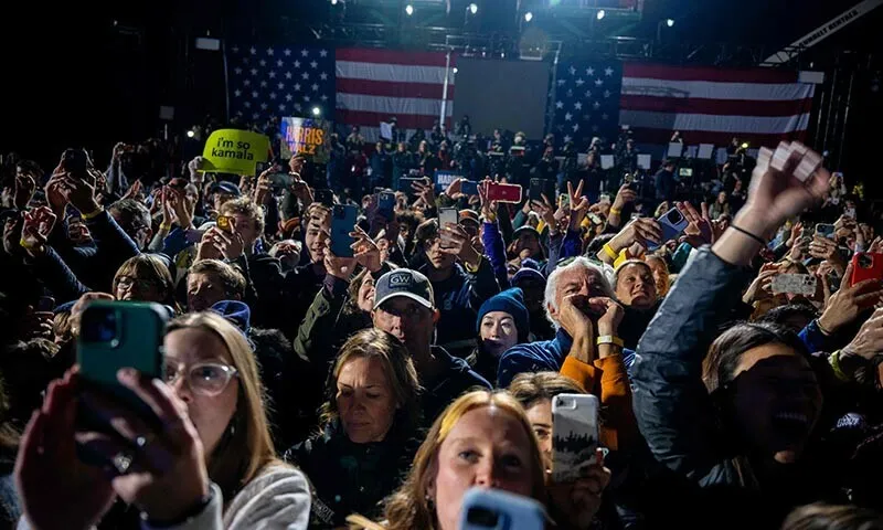 Seven battlegrounds, with swing vote history,  to decide US presidency