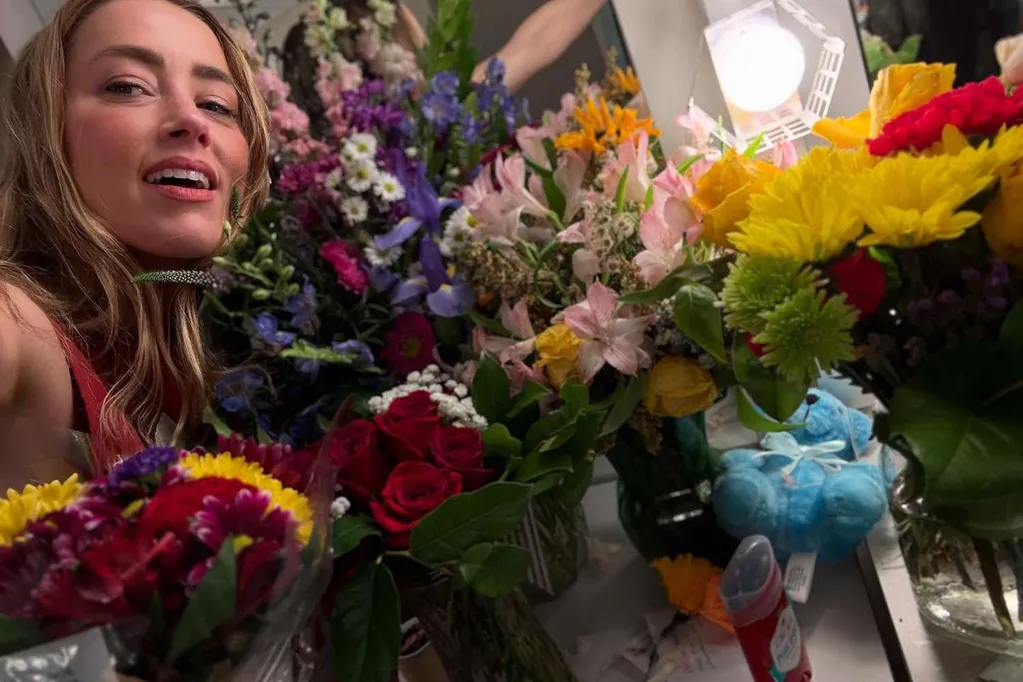 Amber Heard Thanks Fans for 'Love and Support' After Making 'Unforgettable' Return to Acting