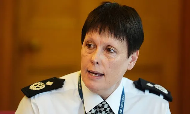 Senior police officer denies 'stonewalling´ over Palestine Action