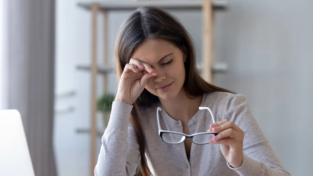 The 'floaters' in your vision could pose devastating risk, study finds