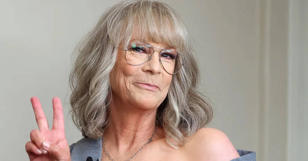 Jamie Lee Curtis Says Her Controversial Charlie Kirk Remarks Were A 'Mistranslation'