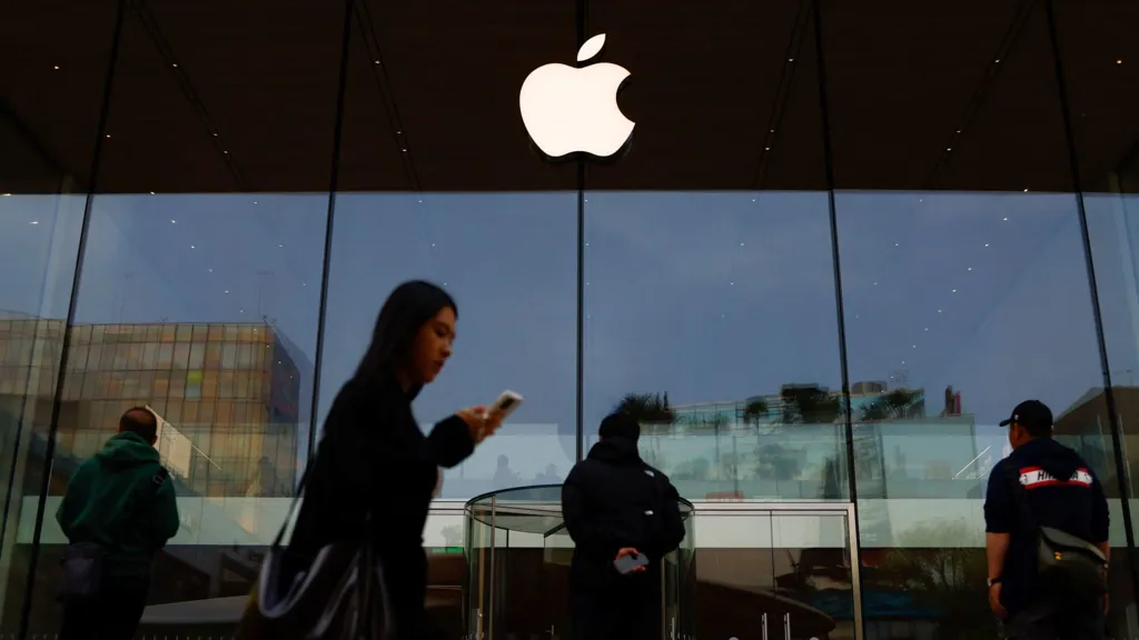 Apple raises trade-in prices for iPhones in China to spur demand in key market