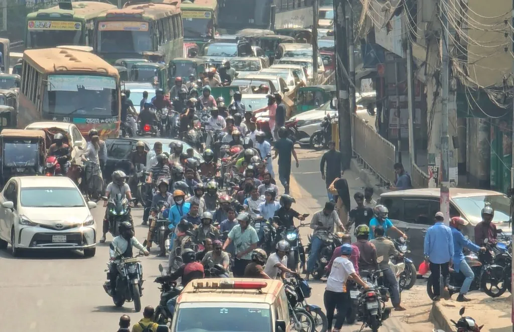 Queues, Price Hikes and Shortages as Asia Battles Fuel Crunch