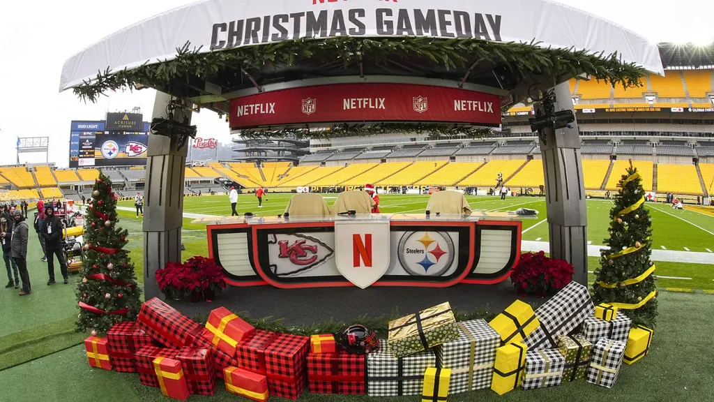 Netflix's first NFL Christmas broadcast hits snag with early issues