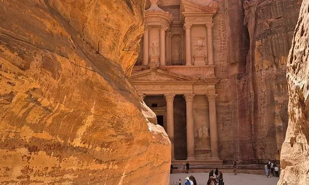 Jordan's ancient marvel Petra deserted since Mideast war