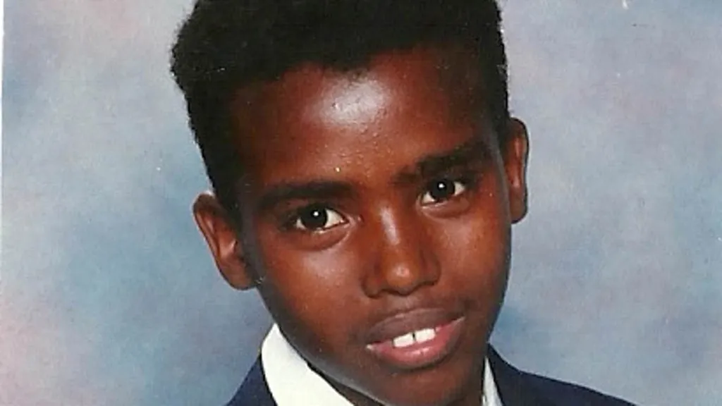 Sir Mo Farah backs migration bid of man whose identity he was given