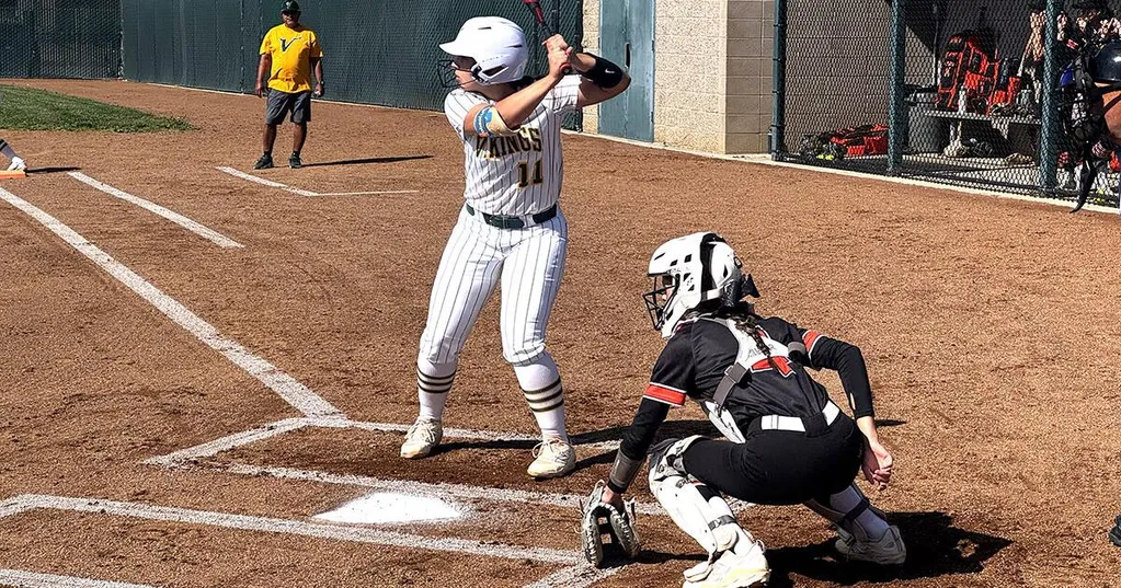 Clay delivers go-ahead runs in dream scenario as Vanden softball earns win over Vacaville