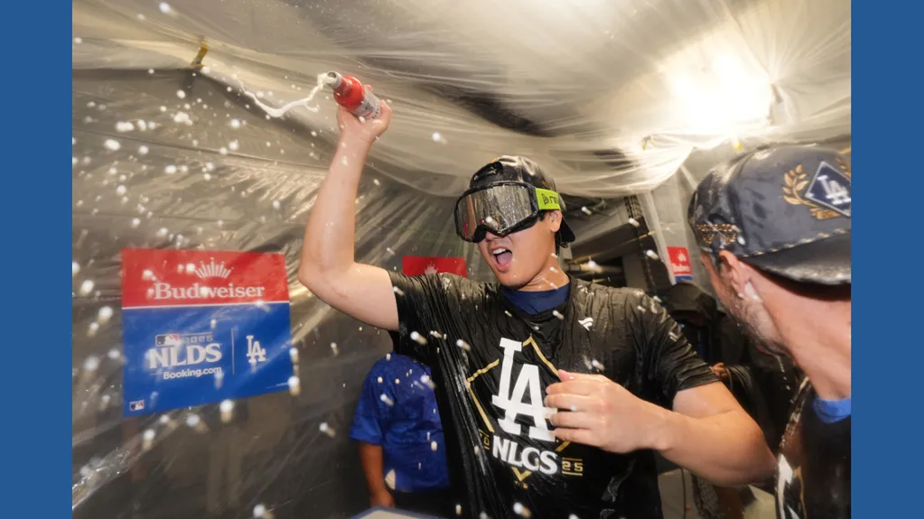 Dodgers rolling in defense of World Series title after closing out Phillies to reach NLCS