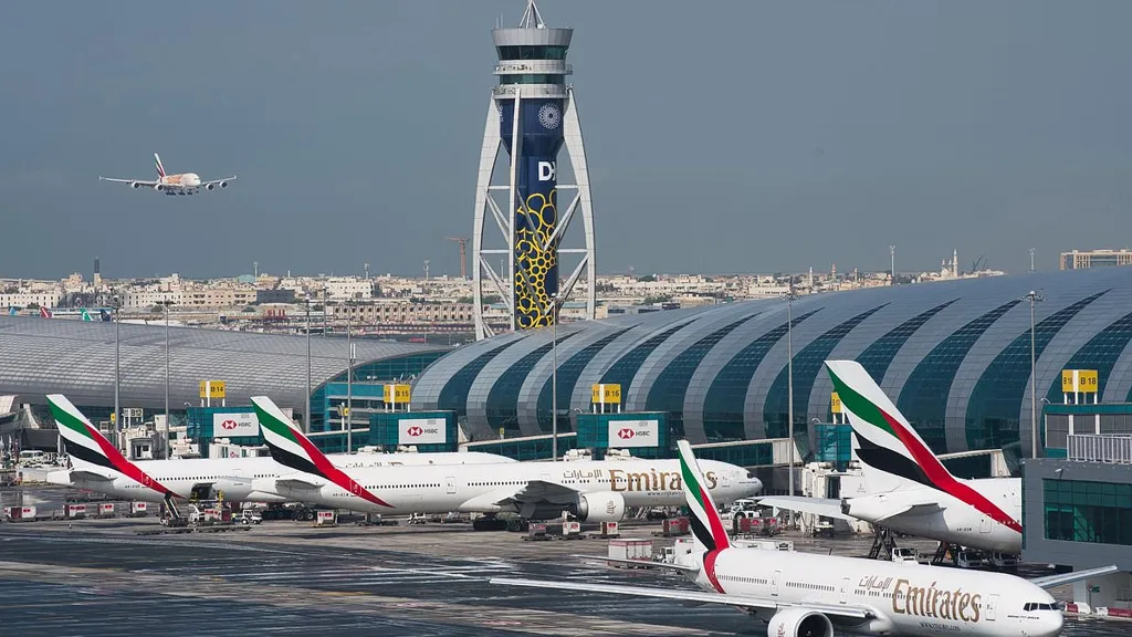 Emirates bans pagers and walkie-talkies on its planes