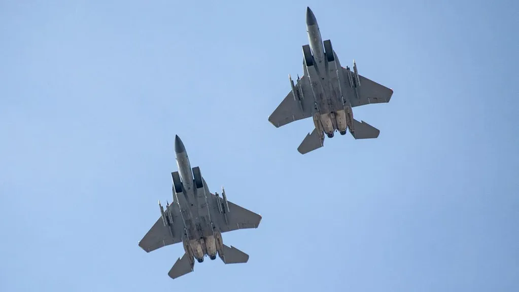 Search For Missing American Pilot Continues -- U.S. And Iranian Forces Race To Find Crew Member (Live Updates)