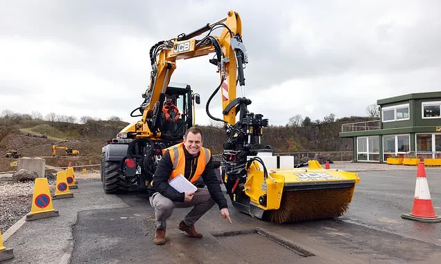 This new machine fixes potholes in a quarter of the usual time