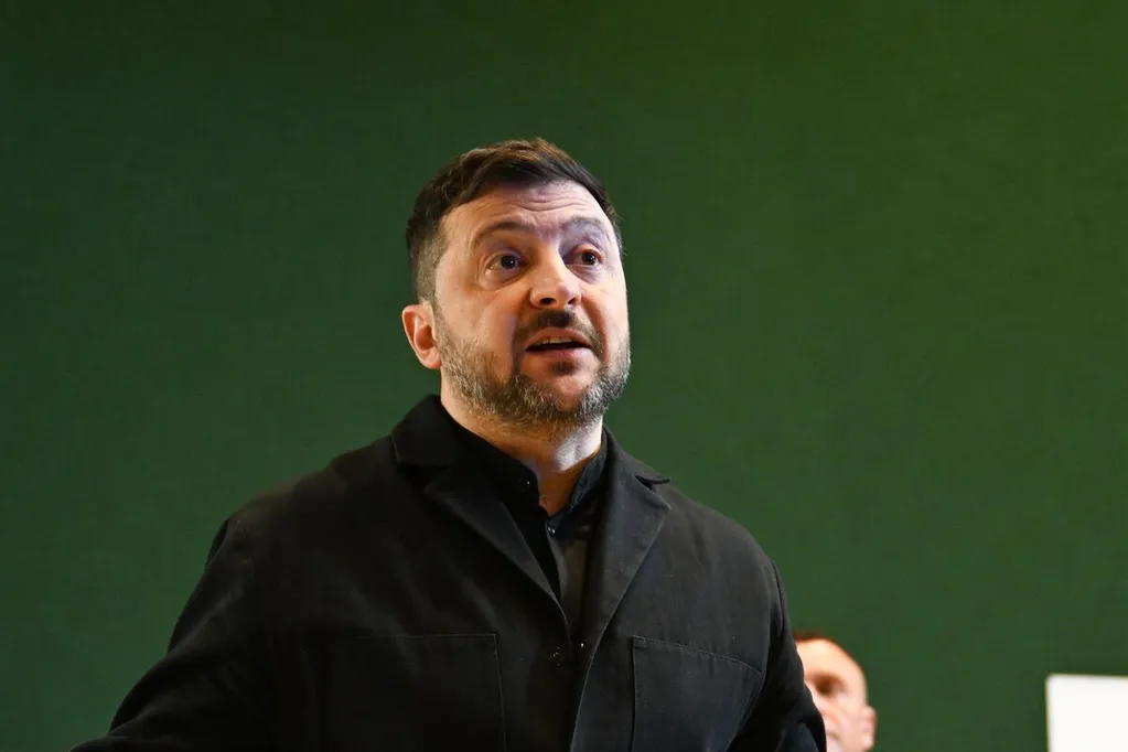 Zelenskiy Seeks Fuel Supply Deals During Middle East Tour