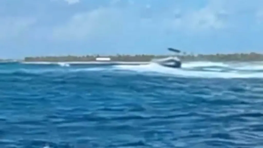Diving boat horror as tourist loses a leg and another seriously hurt