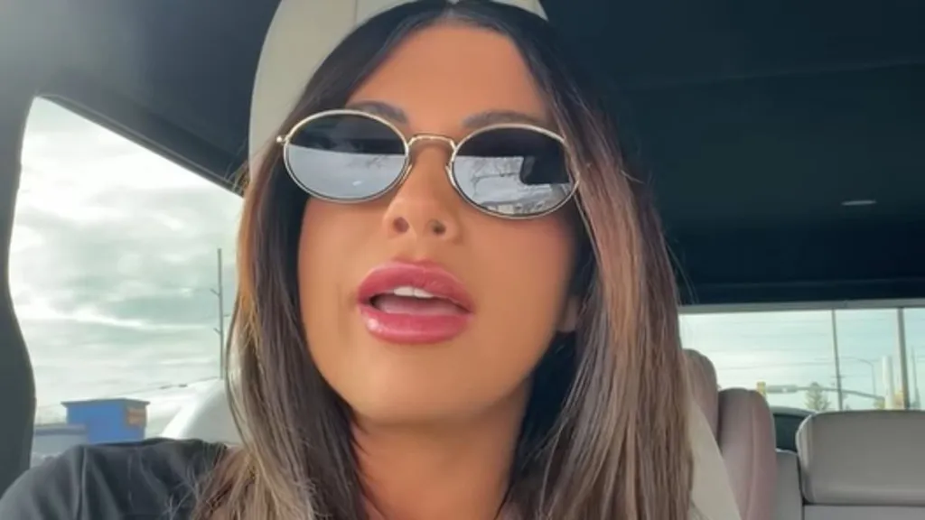 Mormon Wives star Jessi slams plastic surgery that 'ruined my life'