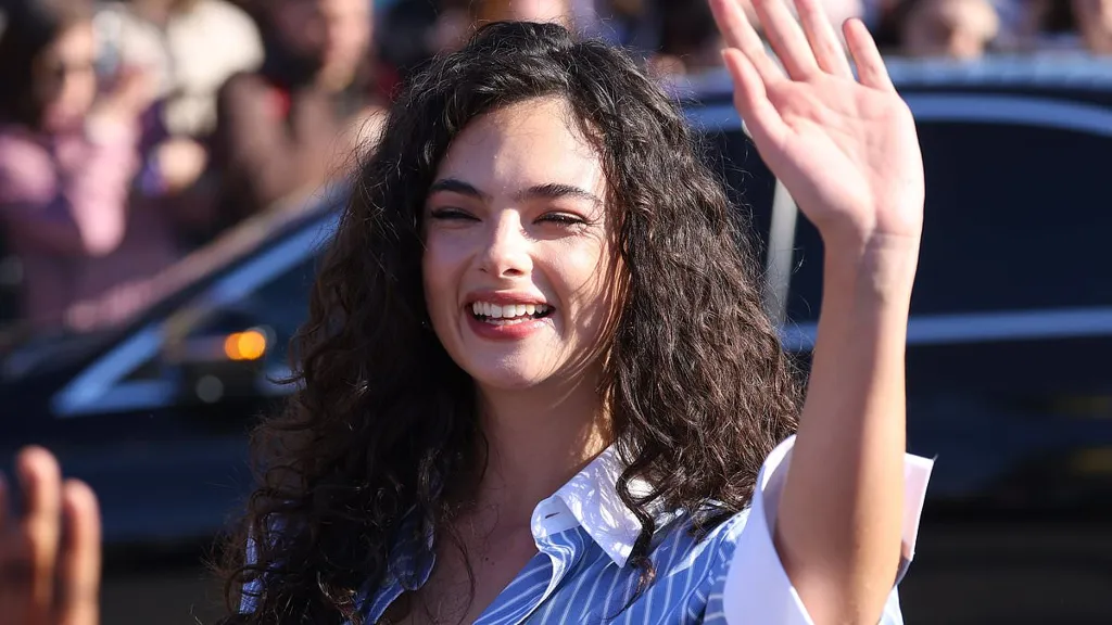 Nepo baby models Lily McMenamy and Deva Cassel attend PFW