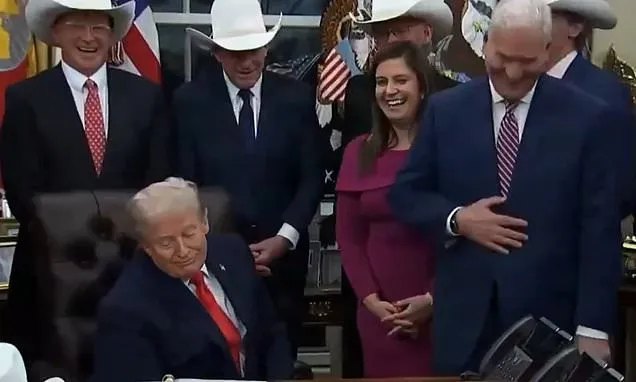 Trump makes awkward Somalia joke to 'Miracle on Ice' hockey stars