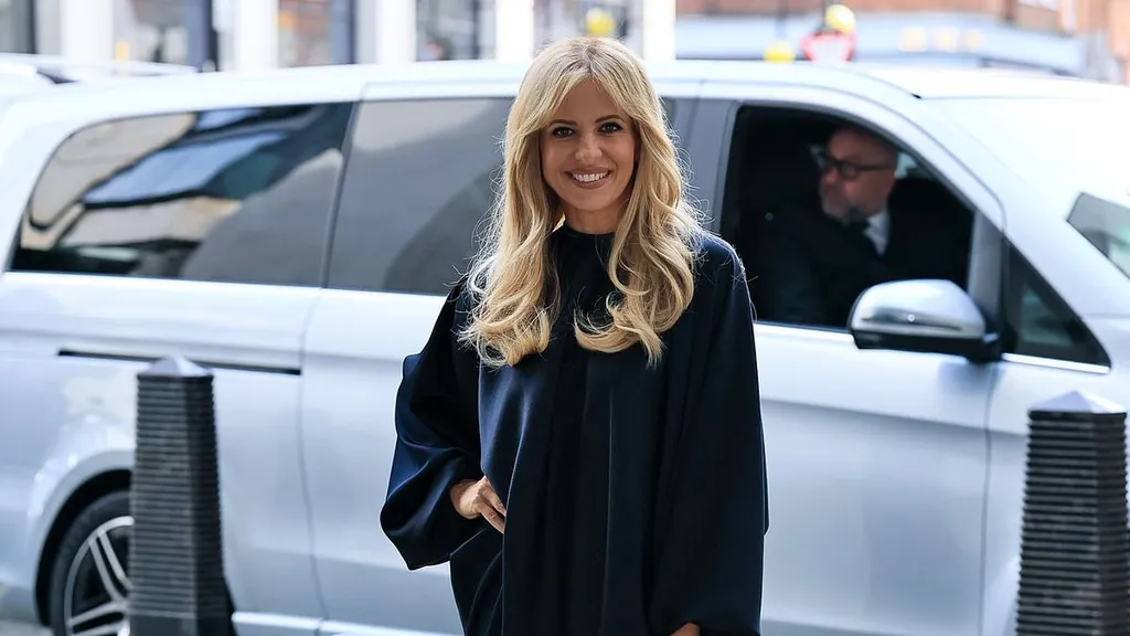 Sarah Michelle Gellar, 47, puts on a leggy display after Buffy axe