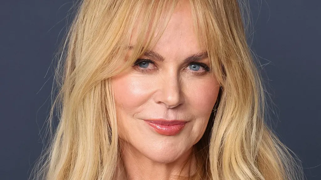 Fans roast Nicole Kidman for her 'wig fail'  in Las Vegas