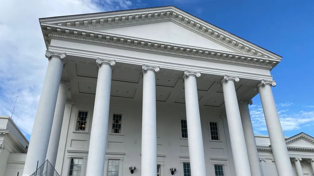 Efforts to eliminate Virginia's car tax stall as Democrats vote down study bill