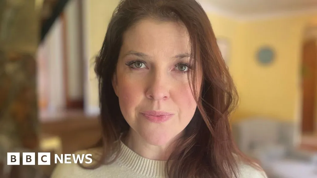 Mother gave up job over 'horrific stress' of daughter's allergies